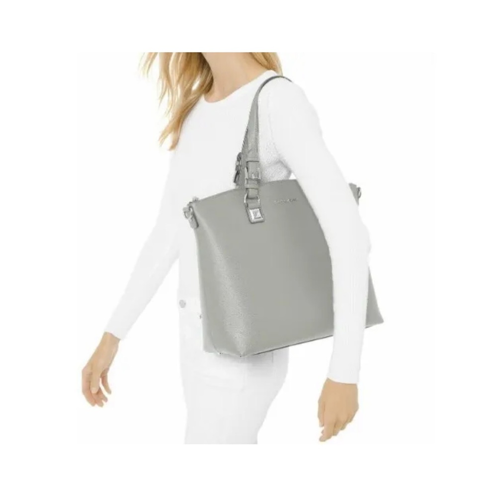 Michael Kors Karla large tote, leather pearl grey, silver details, BARELY USED!